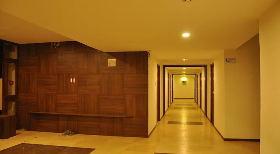 Hotel Lemurian Heritage, Cumbum 5